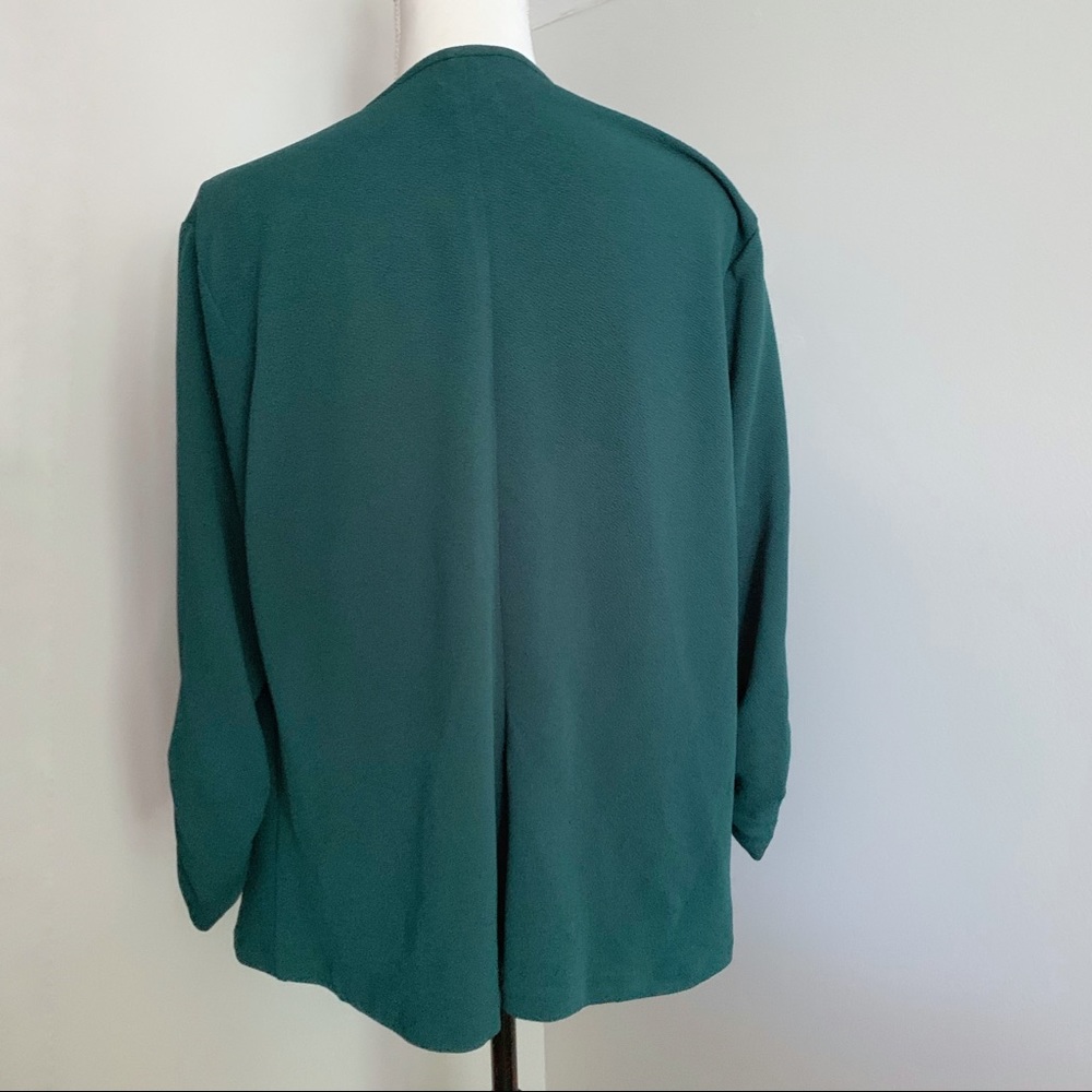TORRID UNSTRUCTURED GREEN CREPE BLAZER NWOT - Picture 5 of 7